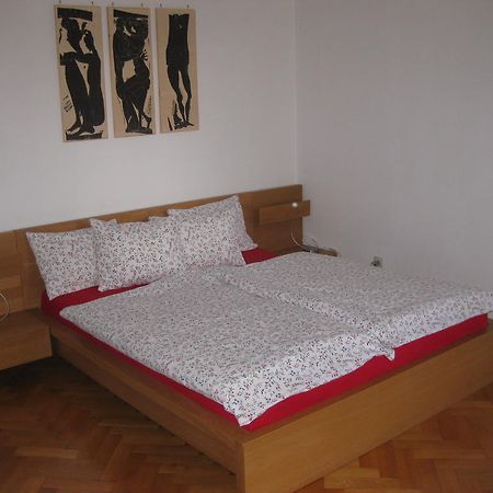 Appartement St. Leonhard Graz Exterior photo