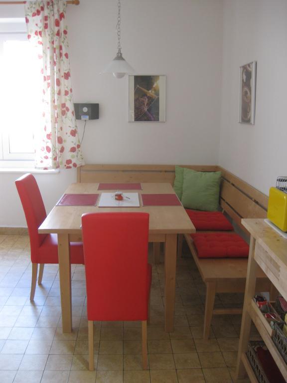 Appartement St. Leonhard Graz Exterior photo